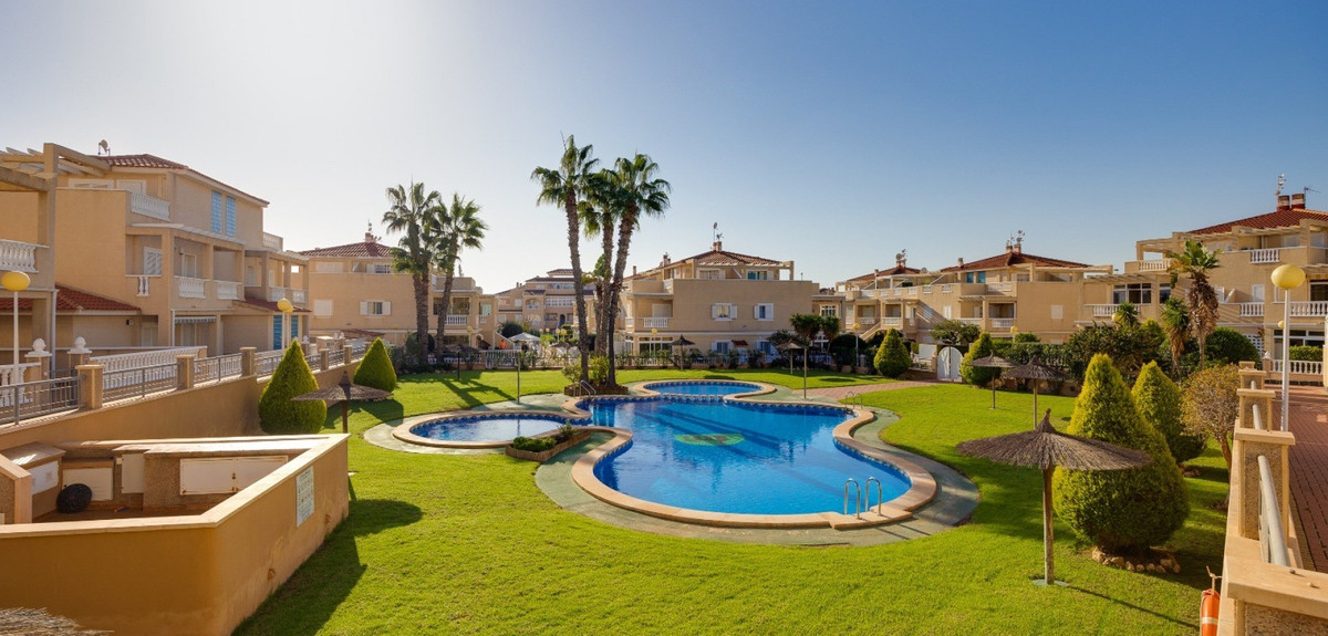 Appartement te koop in Playa Flamenca | 3 slaapkamers H5384098