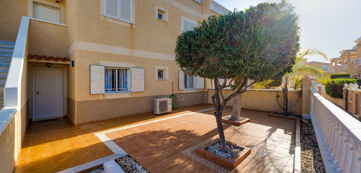 Appartement te koop in Playa Flamenca | 3 slaapkamers H5384098
