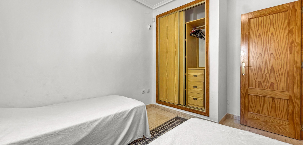 Appartement te koop in Playa Flamenca | 3 slaapkamers H5384098