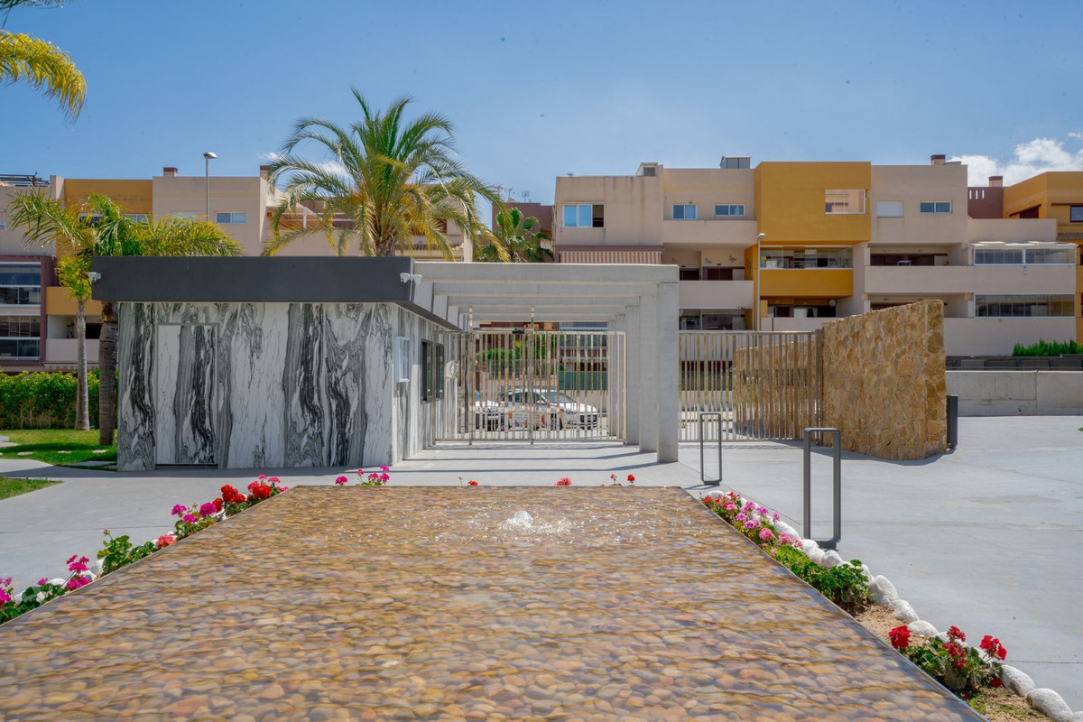 Appartement te koop in Playa Flamenca | 2 slaapkamers H5384251