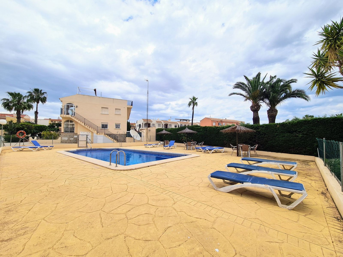 Appartement te koop in Playa Flamenca | 3 slaapkamers H5395840