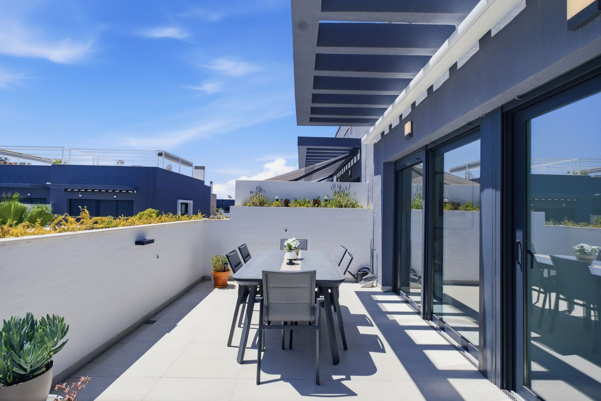 Penthouse te koop in Playa Flamenca | 3 slaapkamers H5398657
