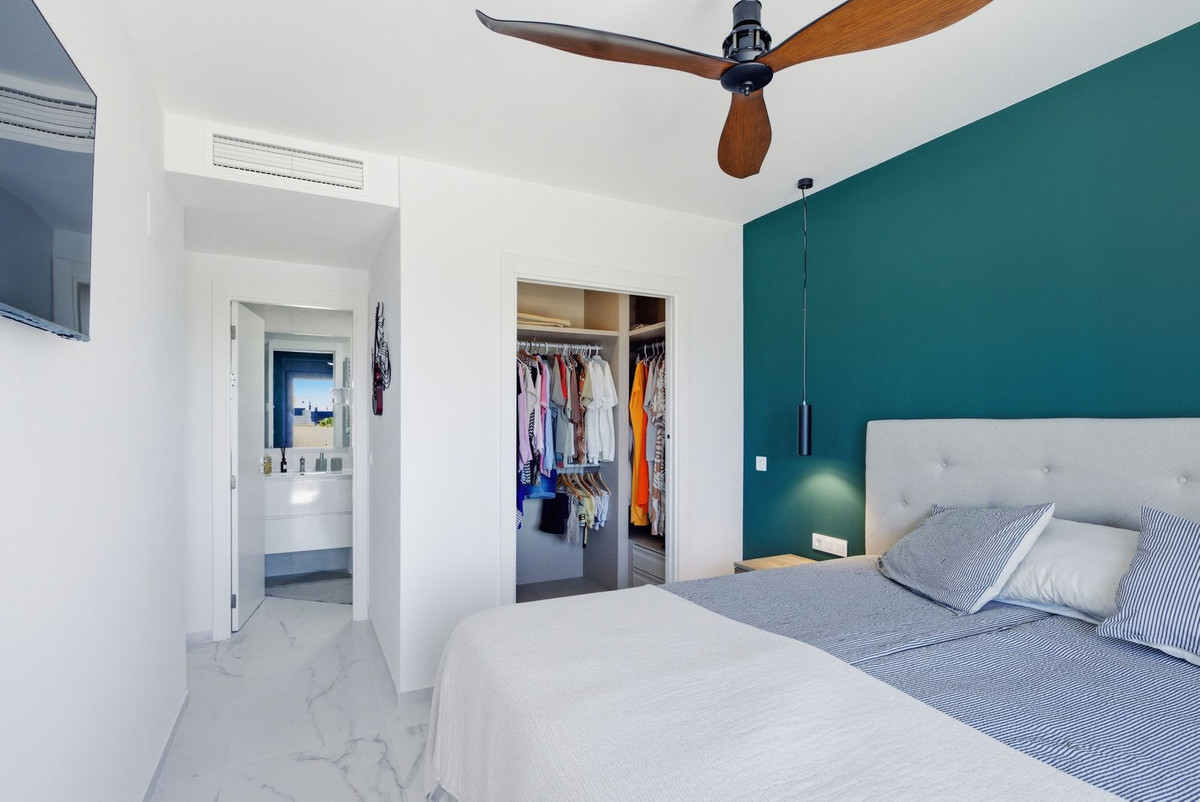 Penthouse te koop in Playa Flamenca | 3 slaapkamers H5398657