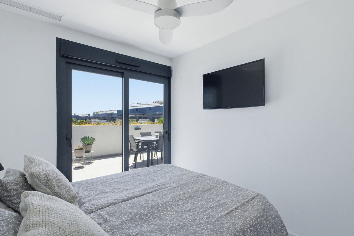 Penthouse te koop in Playa Flamenca | 3 slaapkamers H5398657