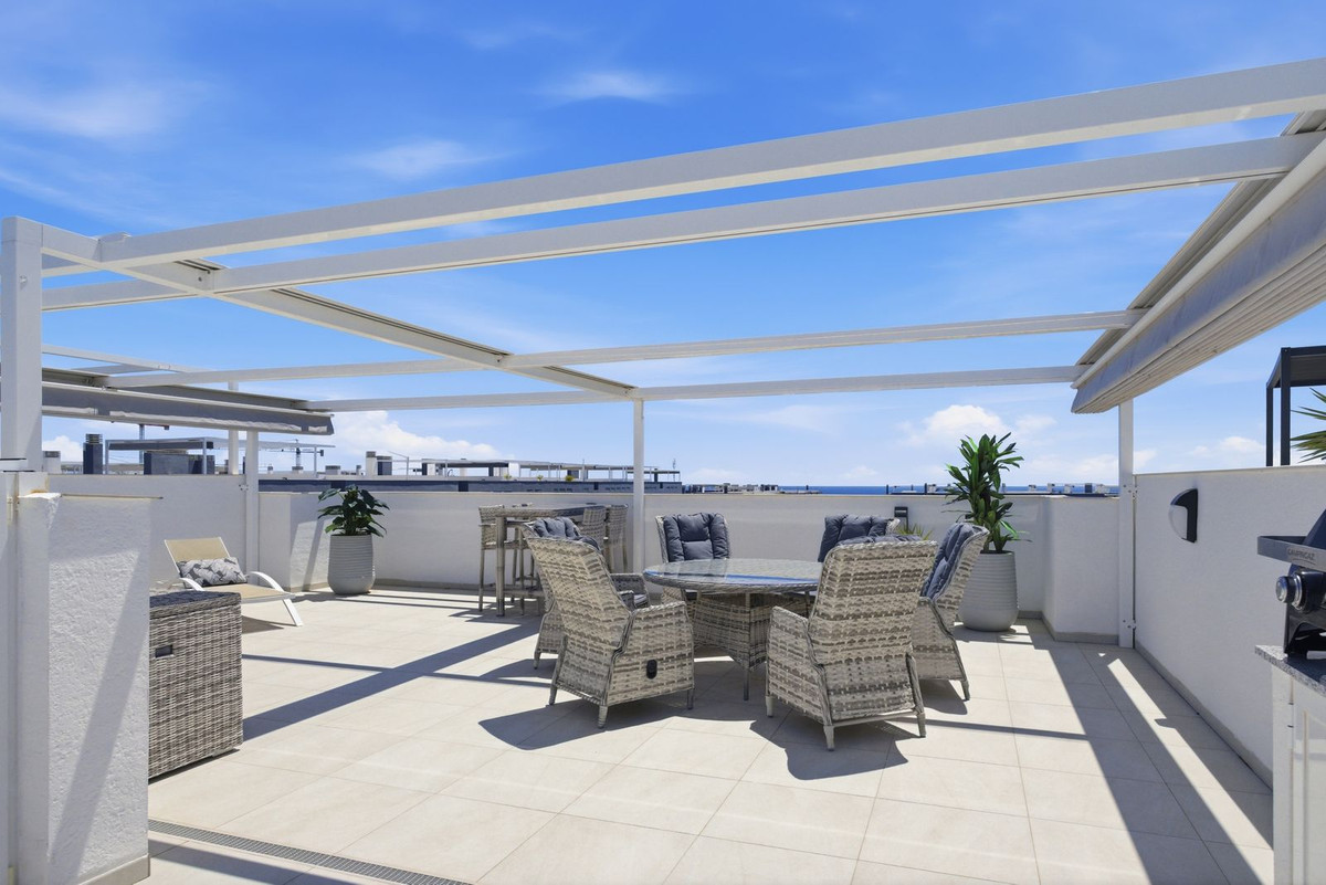 Penthouse te koop in Playa Flamenca | 3 slaapkamers H5398657