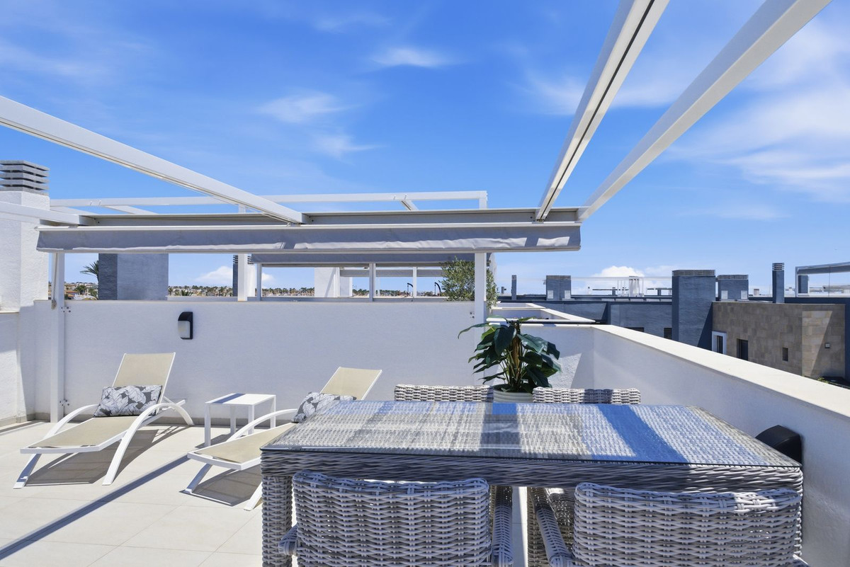 Penthouse te koop in Playa Flamenca | 3 slaapkamers H5398657