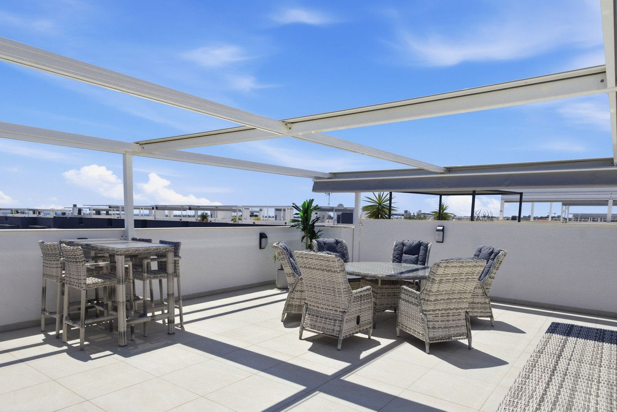Penthouse te koop in Playa Flamenca | 3 slaapkamers H5398657