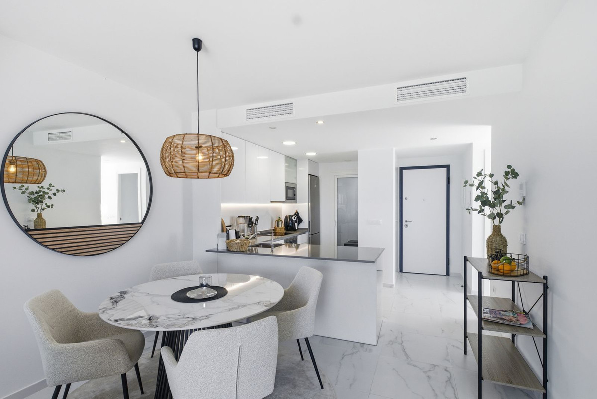 Penthouse te koop in Playa Flamenca | 3 slaapkamers H5398657