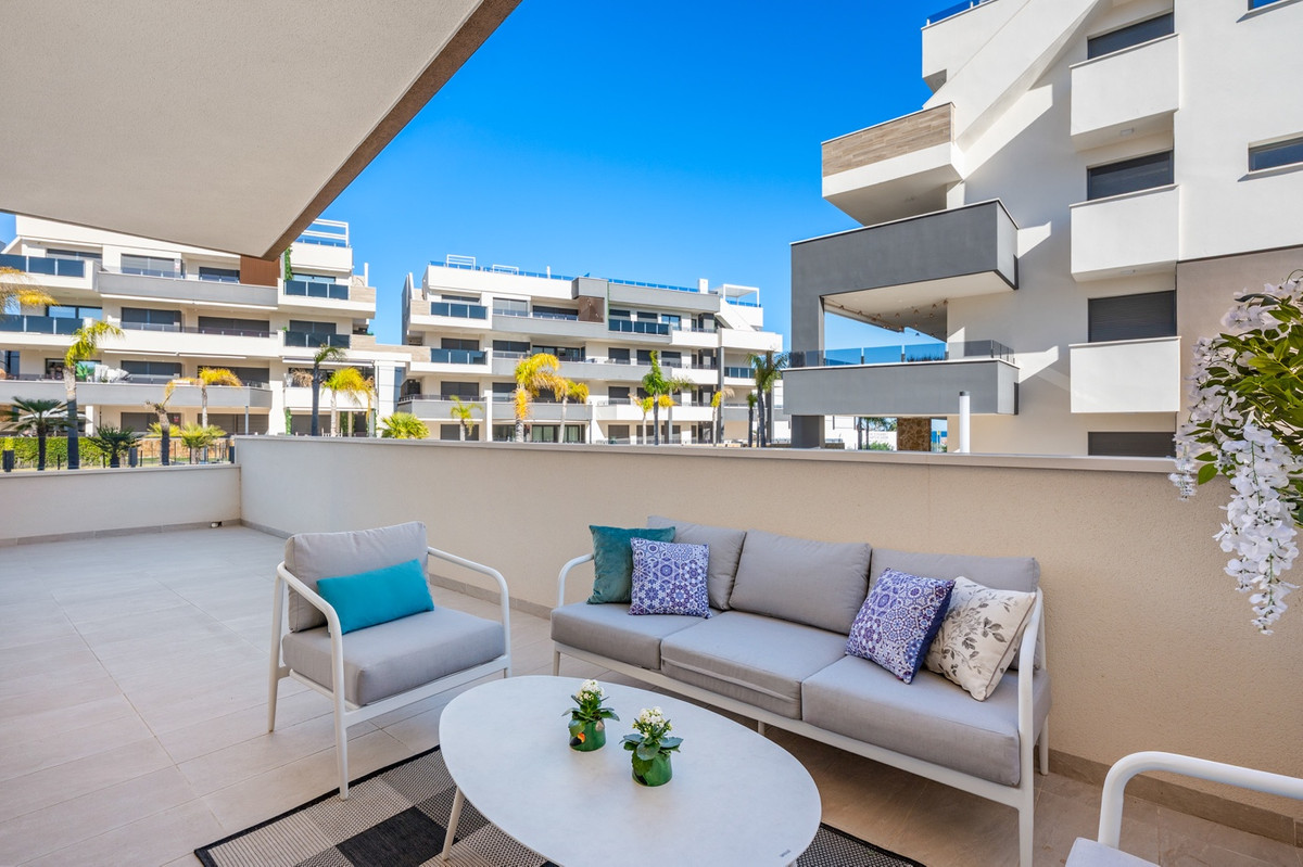 Appartement te koop in Playa Flamenca | 3 slaapkamers H5400850