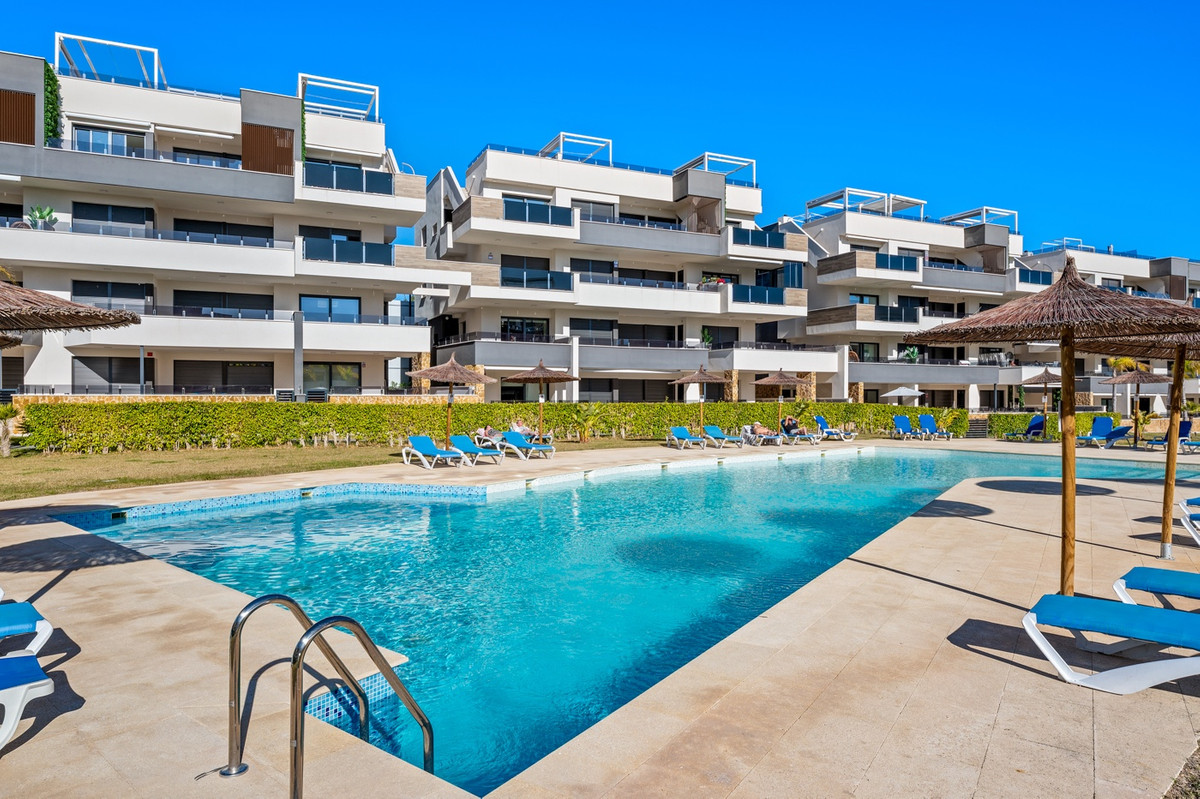Appartement te koop in Playa Flamenca | 3 slaapkamers H5400850