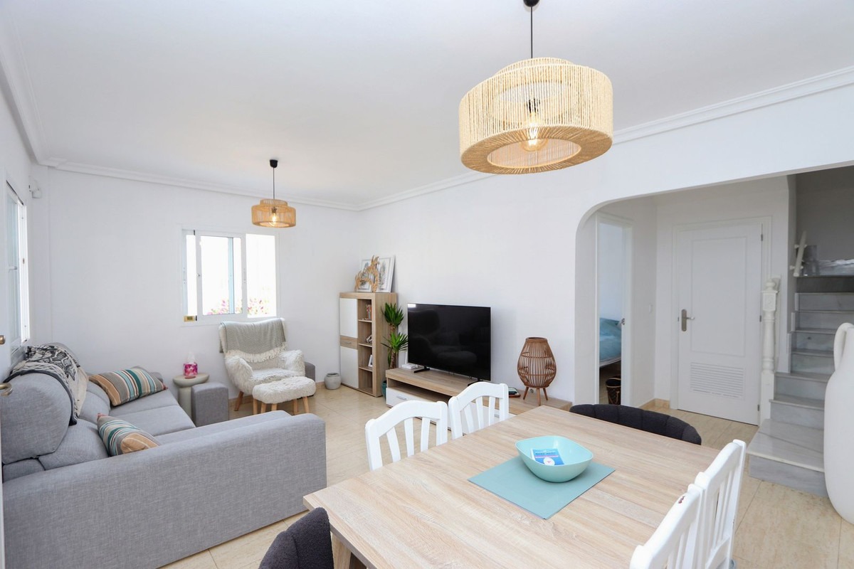 Appartement te koop in Playa Flamenca | 3 slaapkamers H5402164