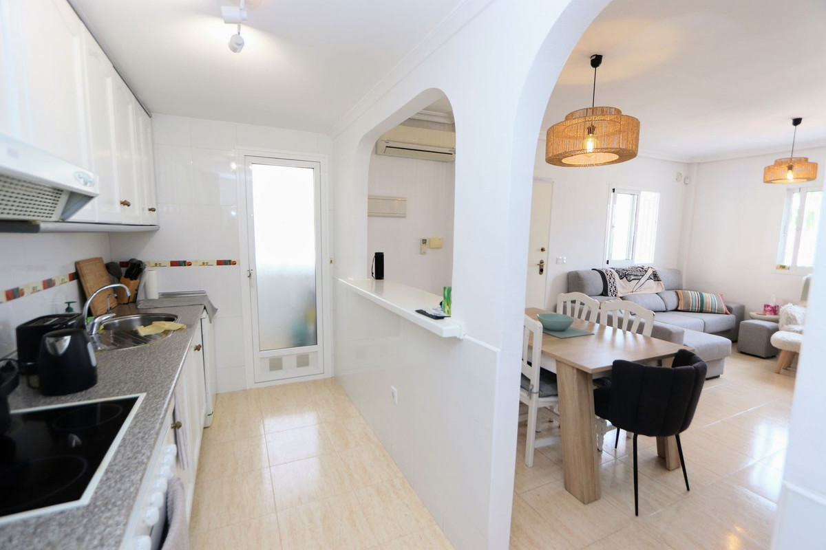 Appartement te koop in Playa Flamenca | 3 slaapkamers H5402164