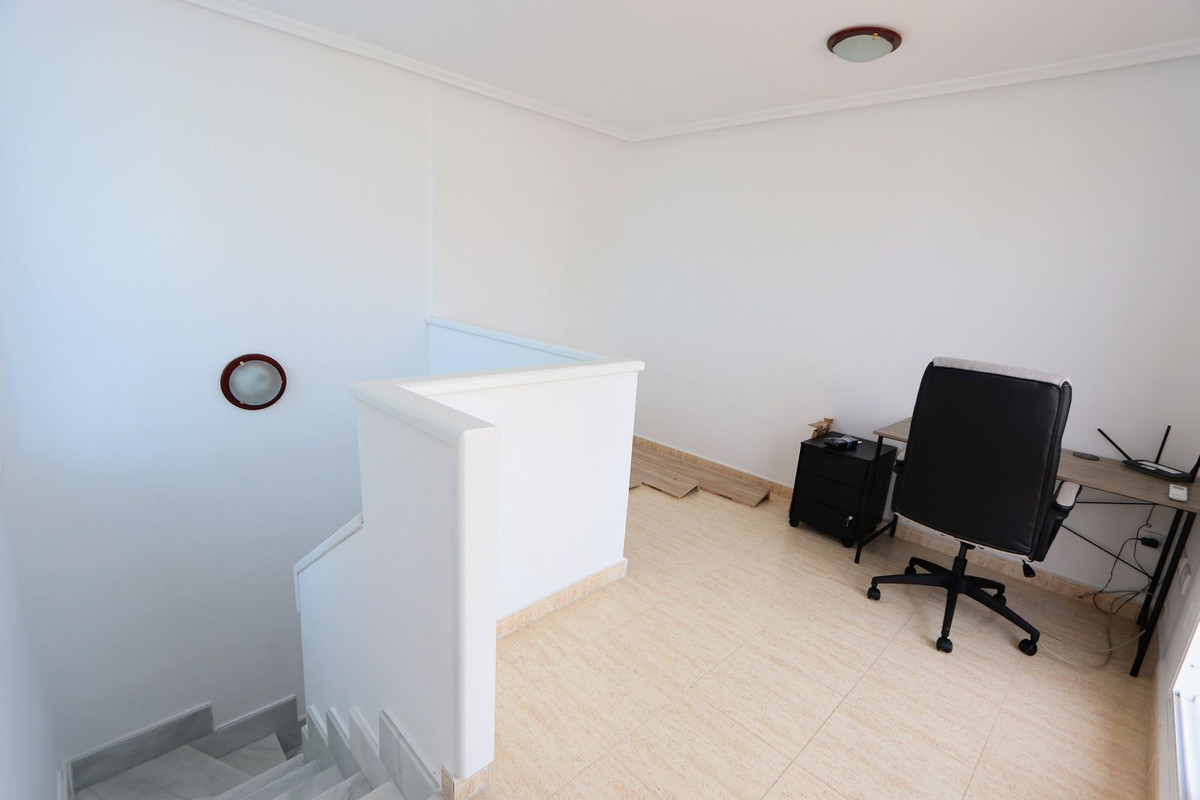 Appartement te koop in Playa Flamenca | 3 slaapkamers H5402164