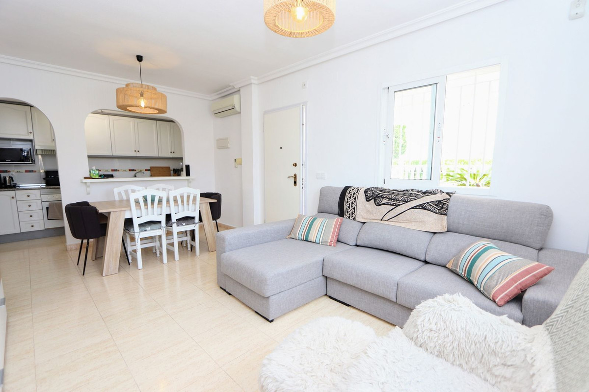 Appartement te koop in Playa Flamenca | 3 slaapkamers H5402164