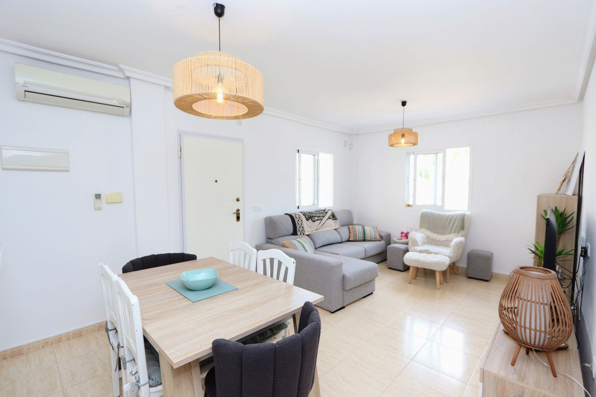 Appartement te koop in Playa Flamenca | 3 slaapkamers H5402164