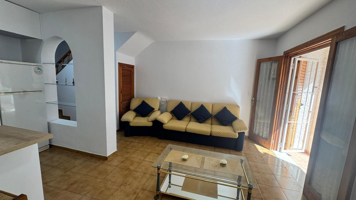 Duplex te koop in Playa Flamenca | 3 slaapkamers H5427571