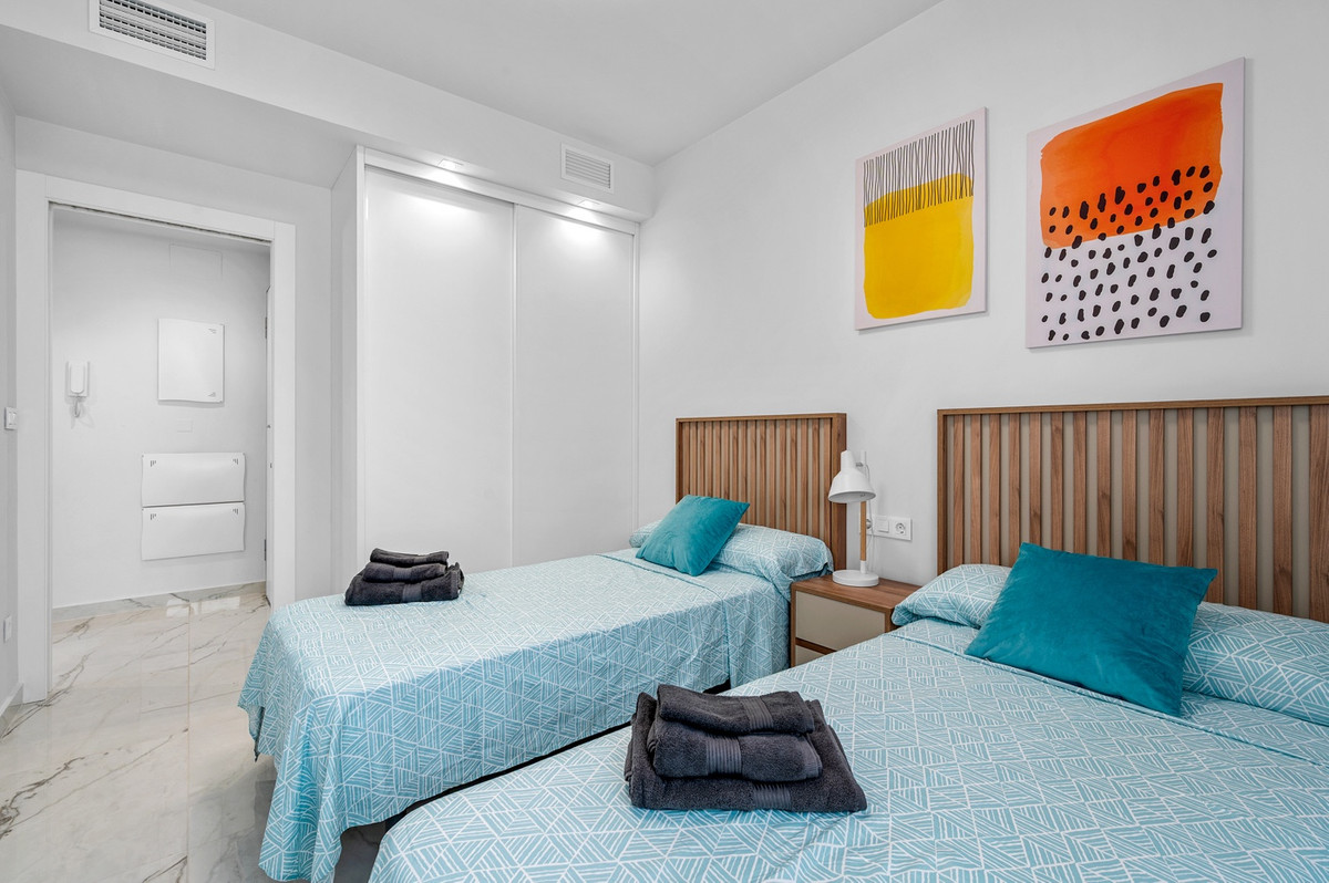 Appartement te koop in Playa Flamenca | 2 slaapkamers H5428084