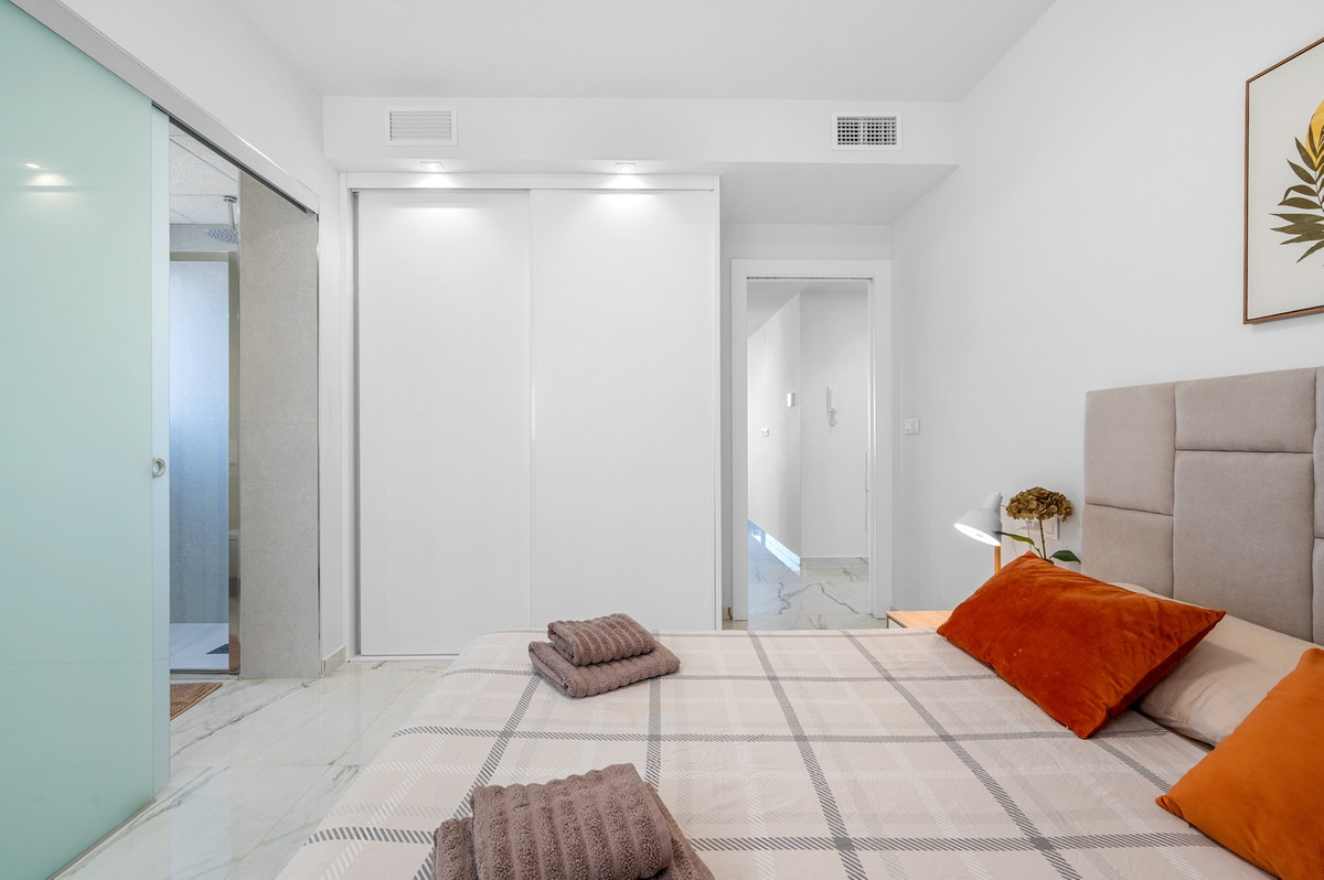 Appartement te koop in Playa Flamenca | 2 slaapkamers H5428084