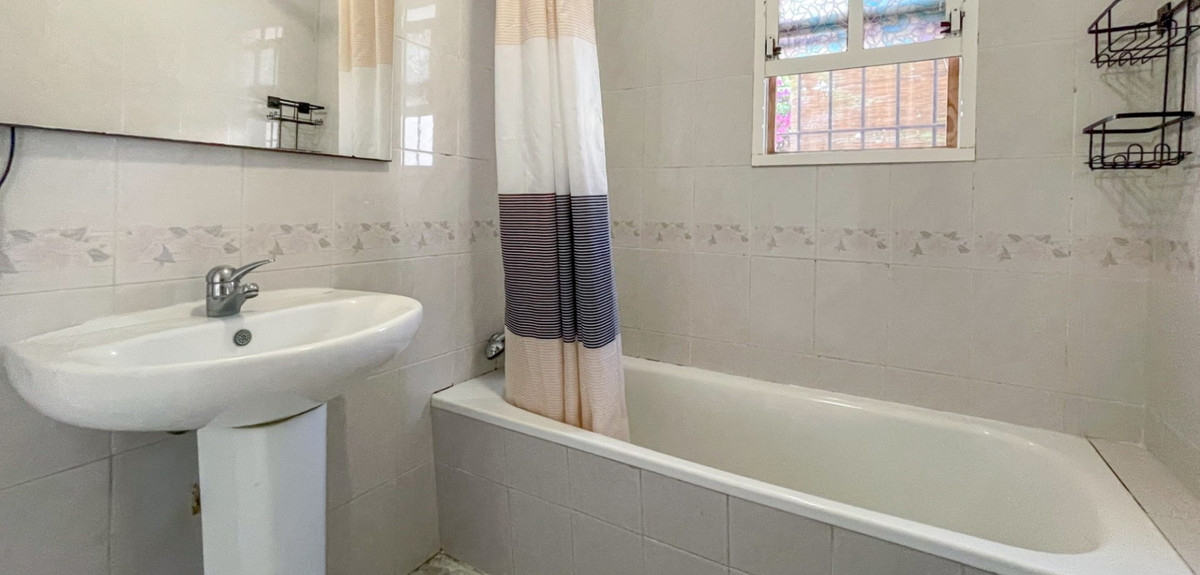 Huis te koop in Playa Flamenca | 2 slaapkamers H5430883