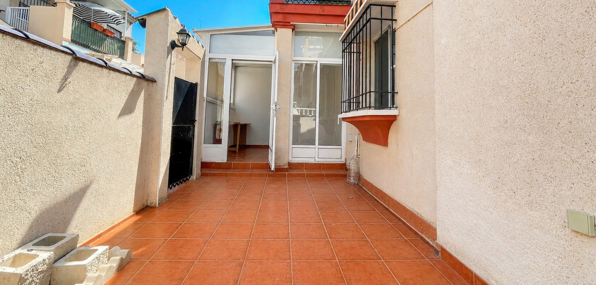 Huis te koop in Playa Flamenca | 2 slaapkamers H5430883