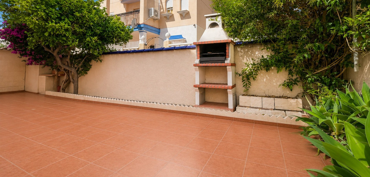 Huis te koop in Playa Flamenca | 2 slaapkamers H5430883