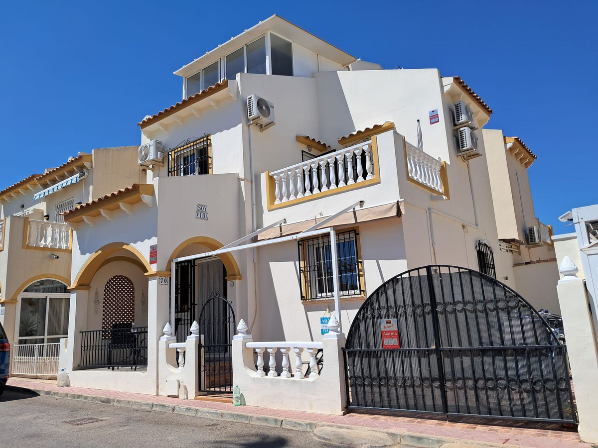 Appartement te koop in Playa Flamenca | 3 slaapkamers H5433877