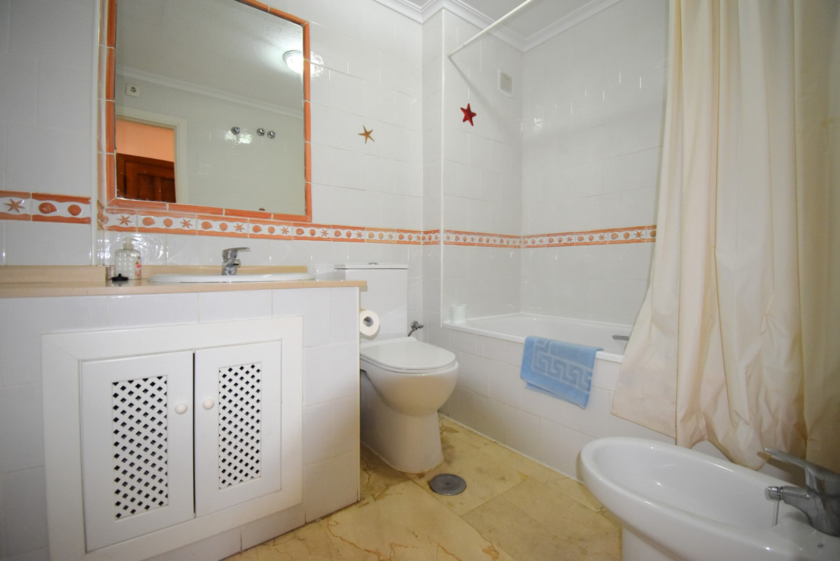 Appartement te koop in Playa Flamenca | 2 slaapkamers H5437723