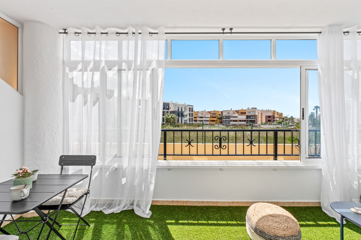 Appartement te koop in Playa Flamenca | 2 slaapkamers H5440045