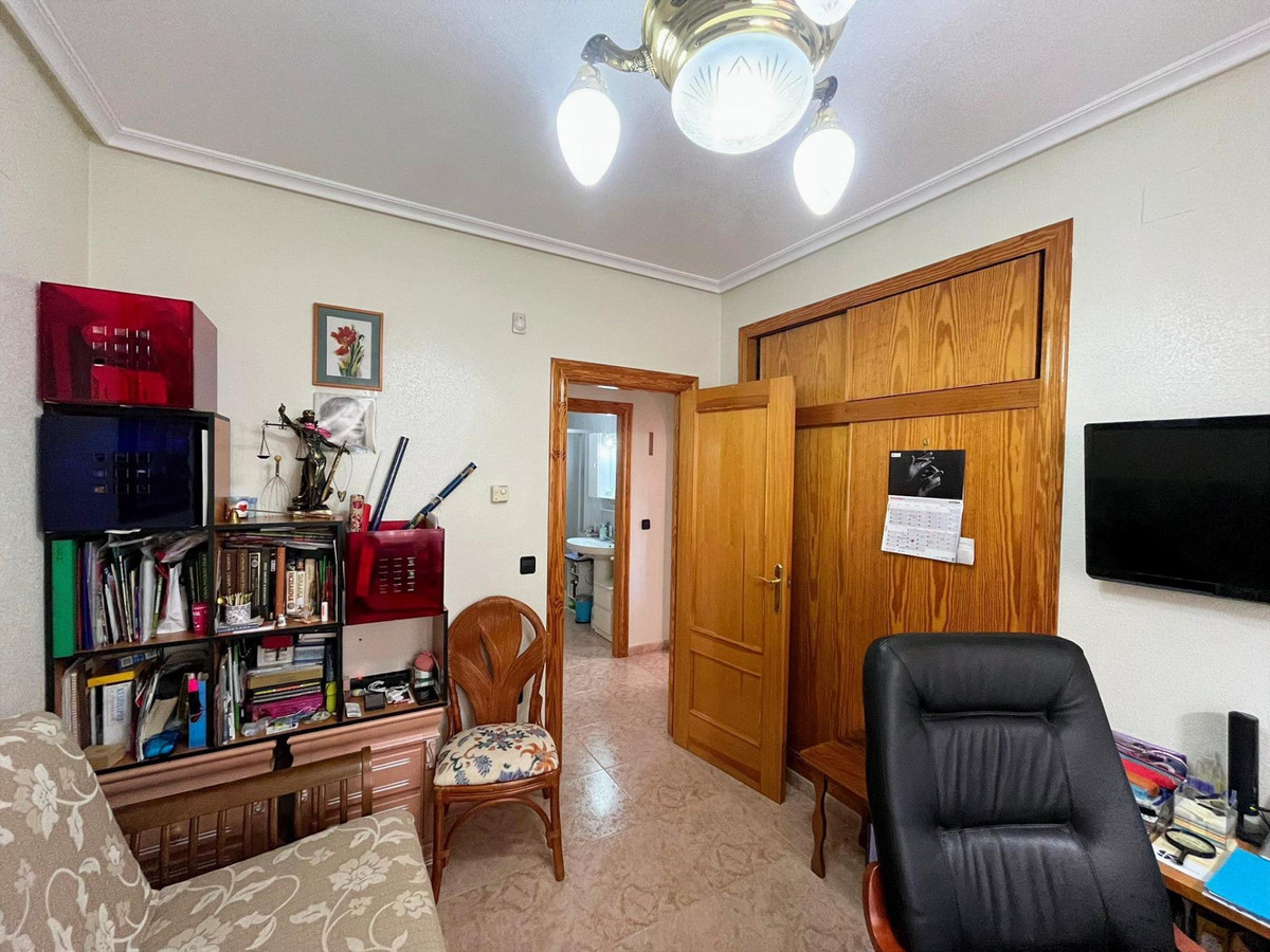 Huis te koop in Playa Flamenca | 3 slaapkamers H5453581