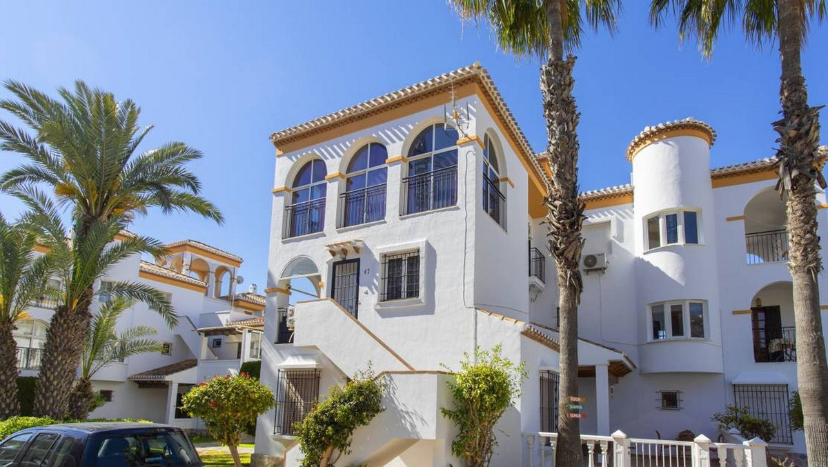Appartement te koop in Playa Flamenca | 3 slaapkamers H5461402
