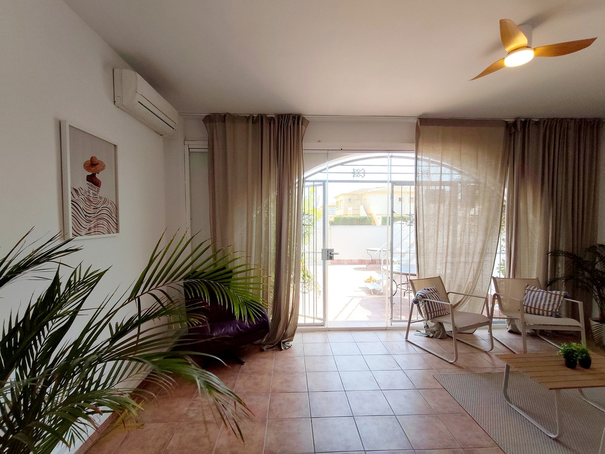 Appartement te koop in Playa Flamenca | 3 slaapkamers H5461606