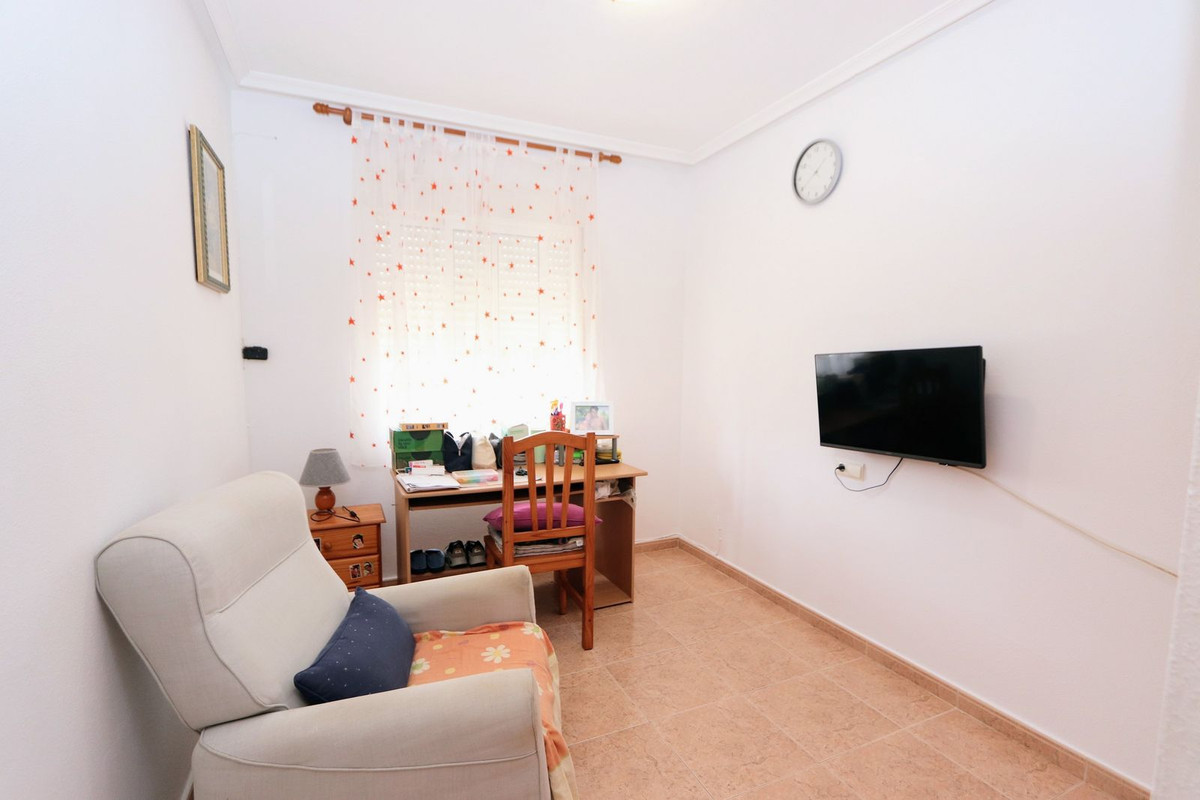 Appartement te koop in Playa Flamenca | 3 slaapkamers H5464132