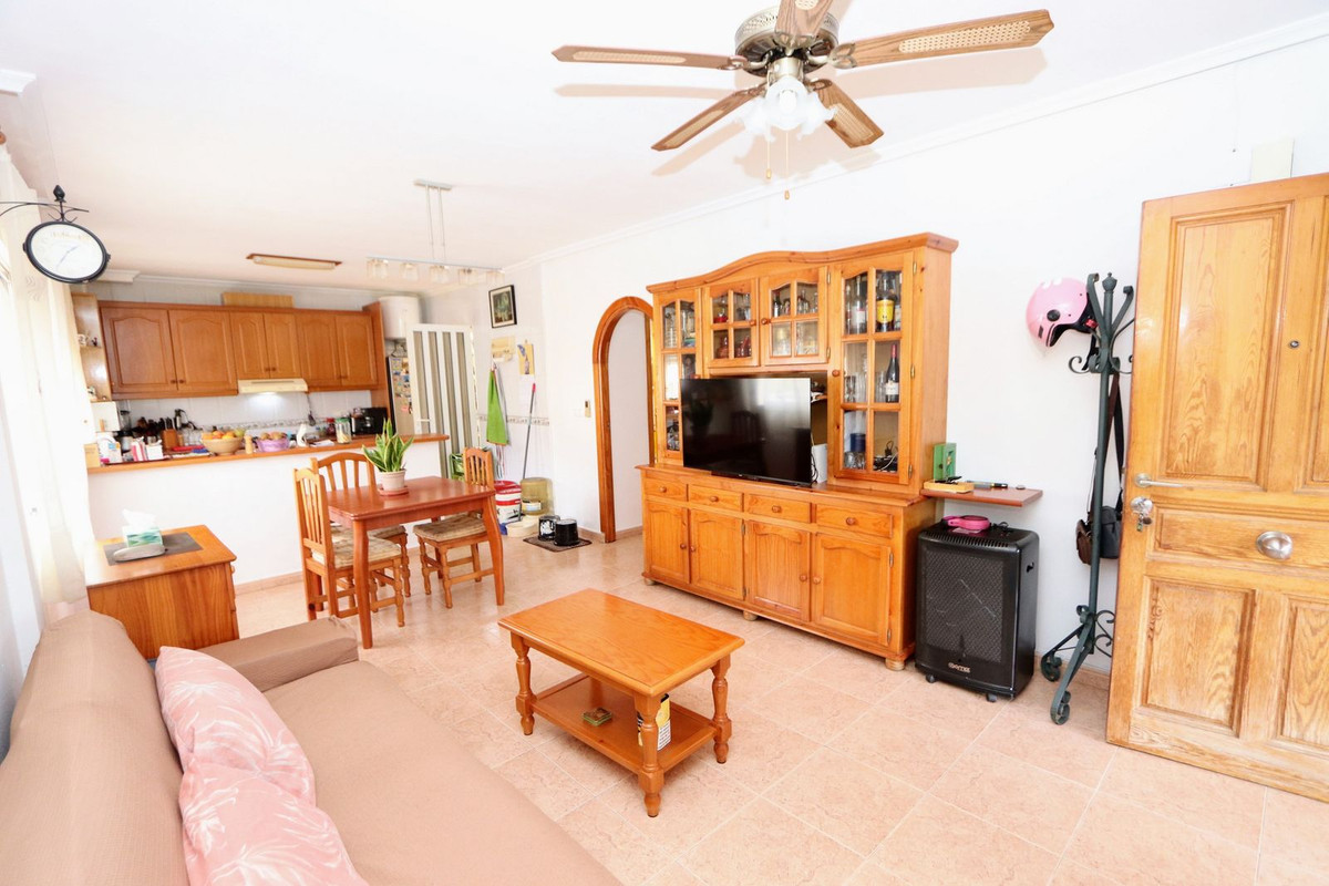 Appartement te koop in Playa Flamenca | 3 slaapkamers H5464132
