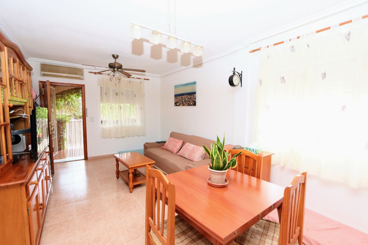 Appartement te koop in Playa Flamenca | 3 slaapkamers H5464132