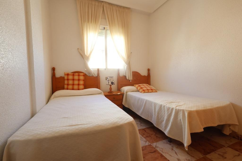 Appartement te koop in Playa Flamenca | 2 slaapkamers H5486776