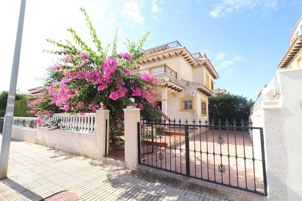 Appartement te koop in Playa Flamenca | 2 slaapkamers H5486776