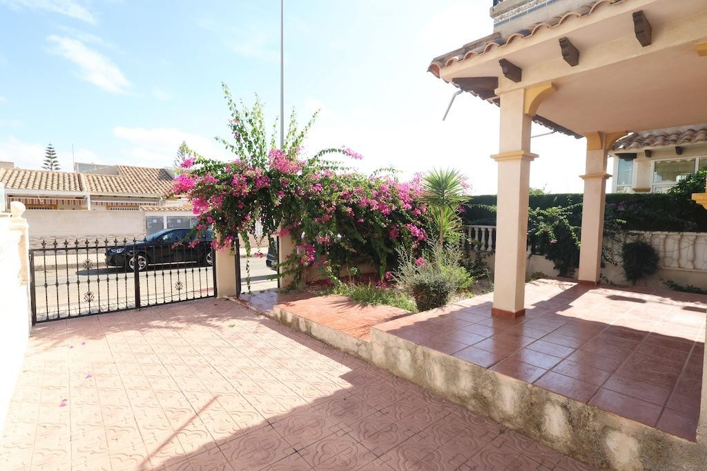 Appartement te koop in Playa Flamenca | 2 slaapkamers H5486776