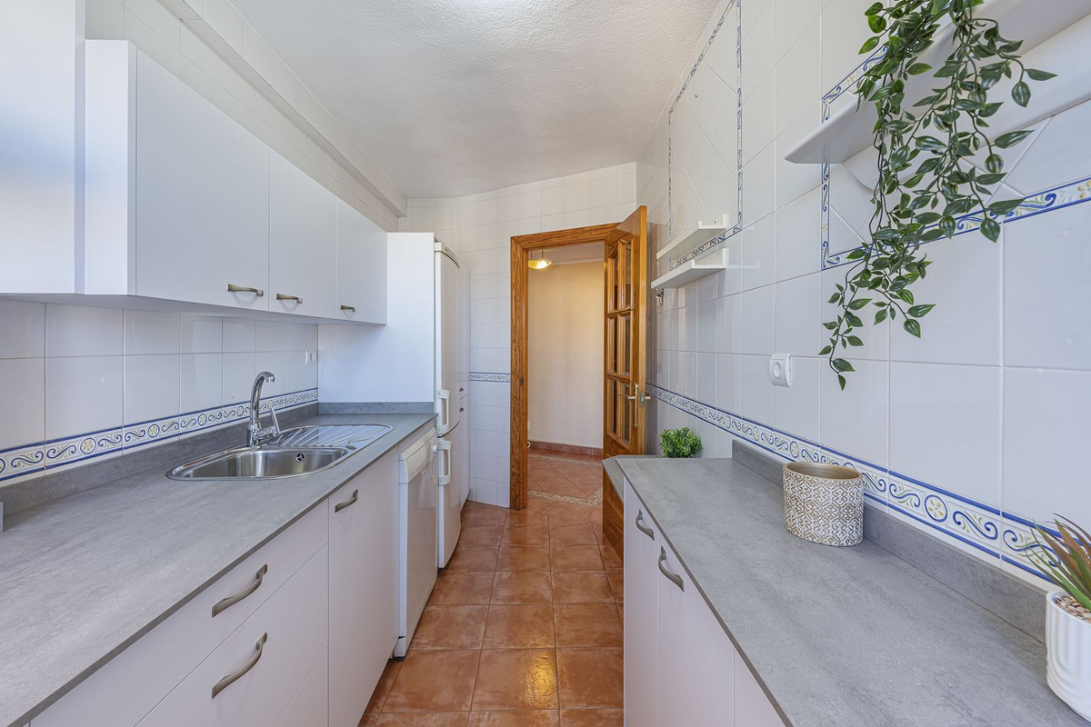 Bovenverdieping Appartement in Playamar-15