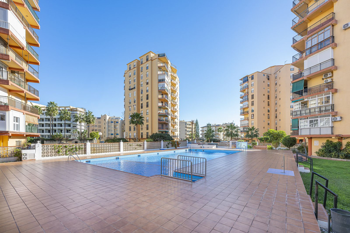 Bovenverdieping Appartement in Playamar-26