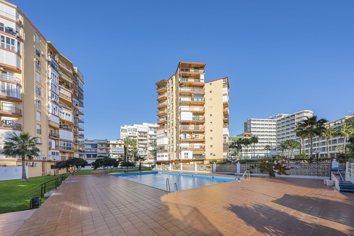 Bovenverdieping Appartement in Playamar-28