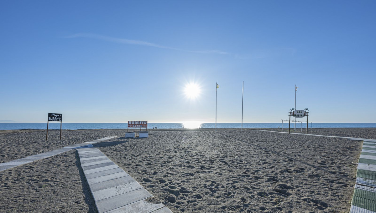 Bovenverdieping Appartement in Playamar-47