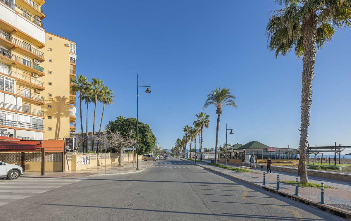 Bovenverdieping Appartement in Playamar-48