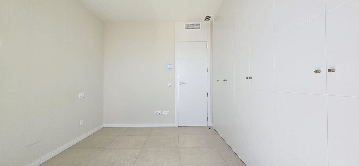 Penthouse te koop in Playamar | 2 slaapkamers H5120656