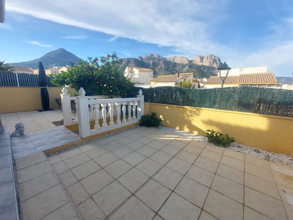 Property main view 40