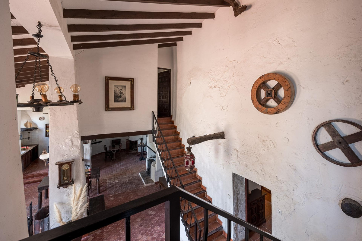 Appartement te koop in Polop | 7 slaapkamers H5423896