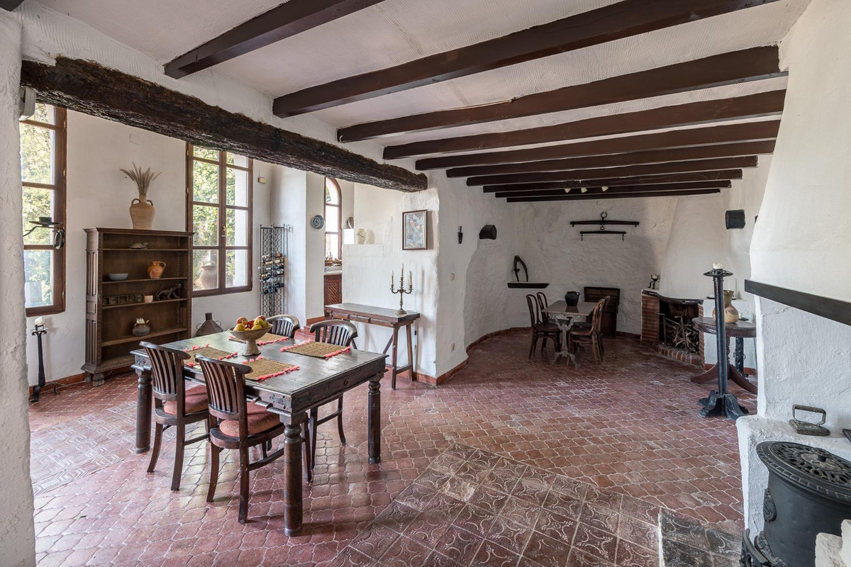 Appartement te koop in Polop | 7 slaapkamers H5423896