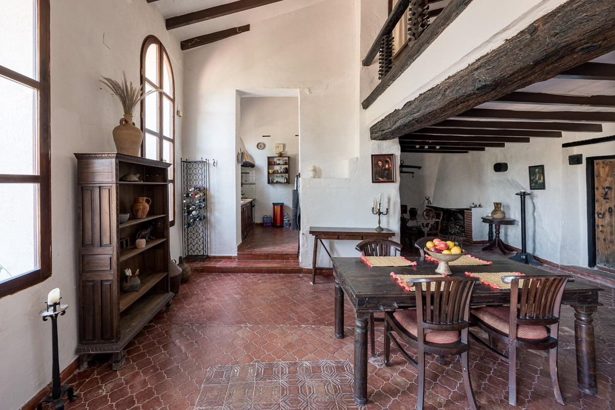 Appartement te koop in Polop | 7 slaapkamers H5423896