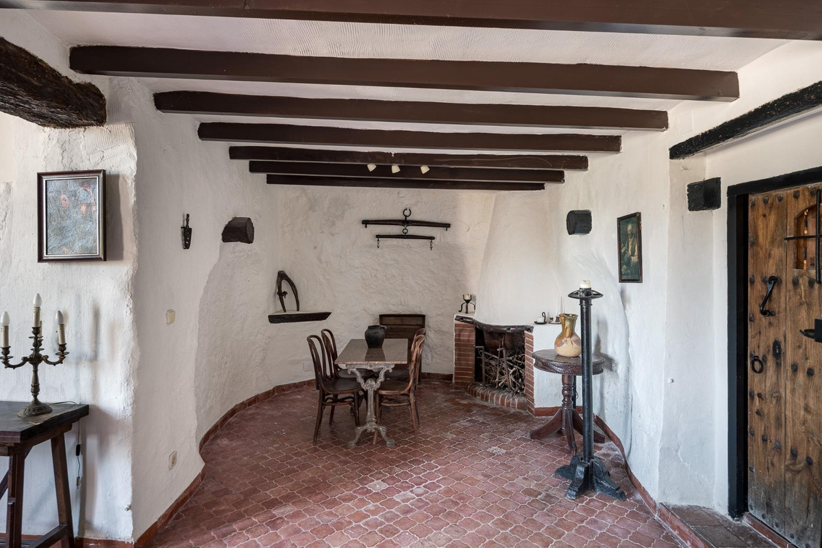 Appartement te koop in Polop | 7 slaapkamers H5423896
