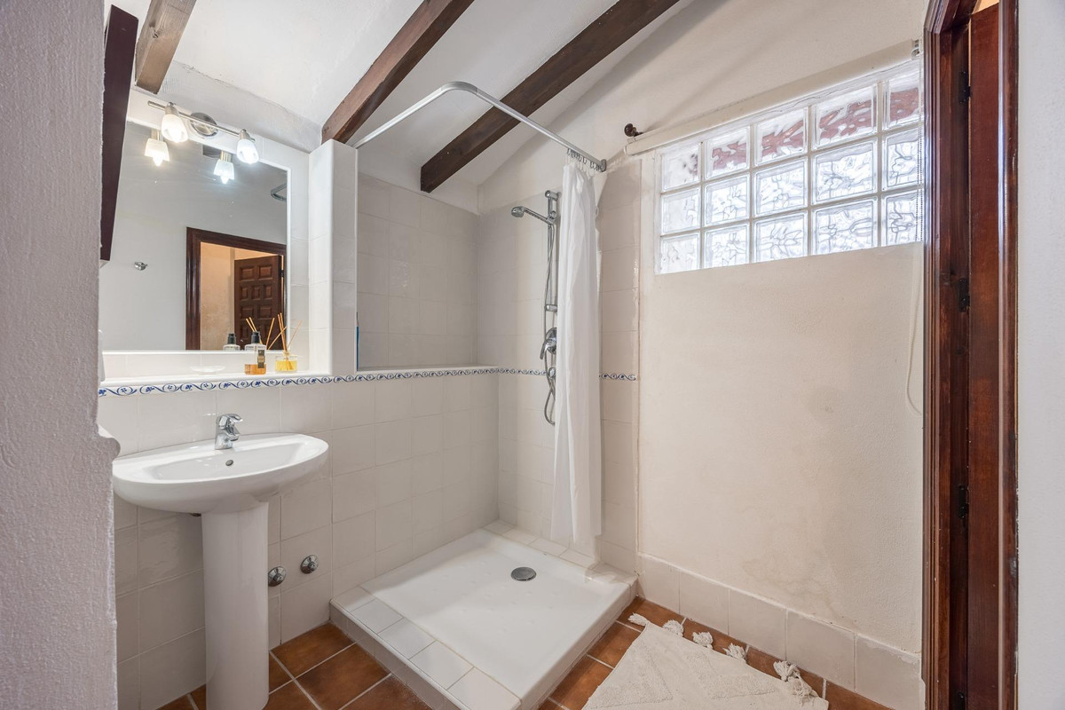 Appartement te koop in Polop | 7 slaapkamers H5423896
