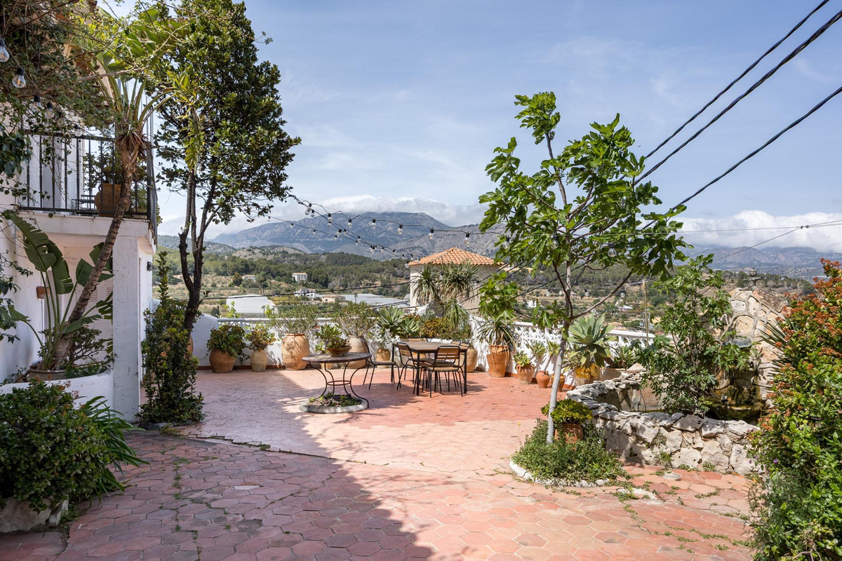 Appartement te koop in Polop | 7 slaapkamers H5423896